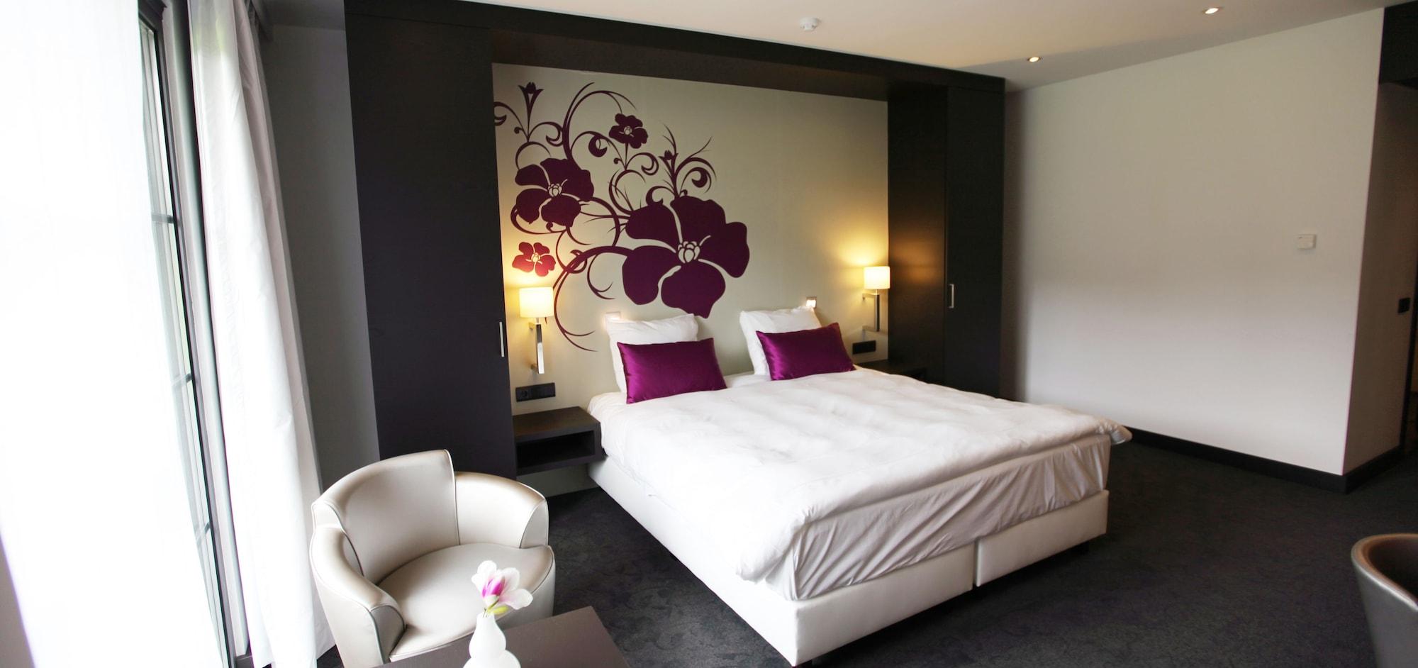 Van Der Valk Hotel Brugge Оосткамп Екстериор снимка