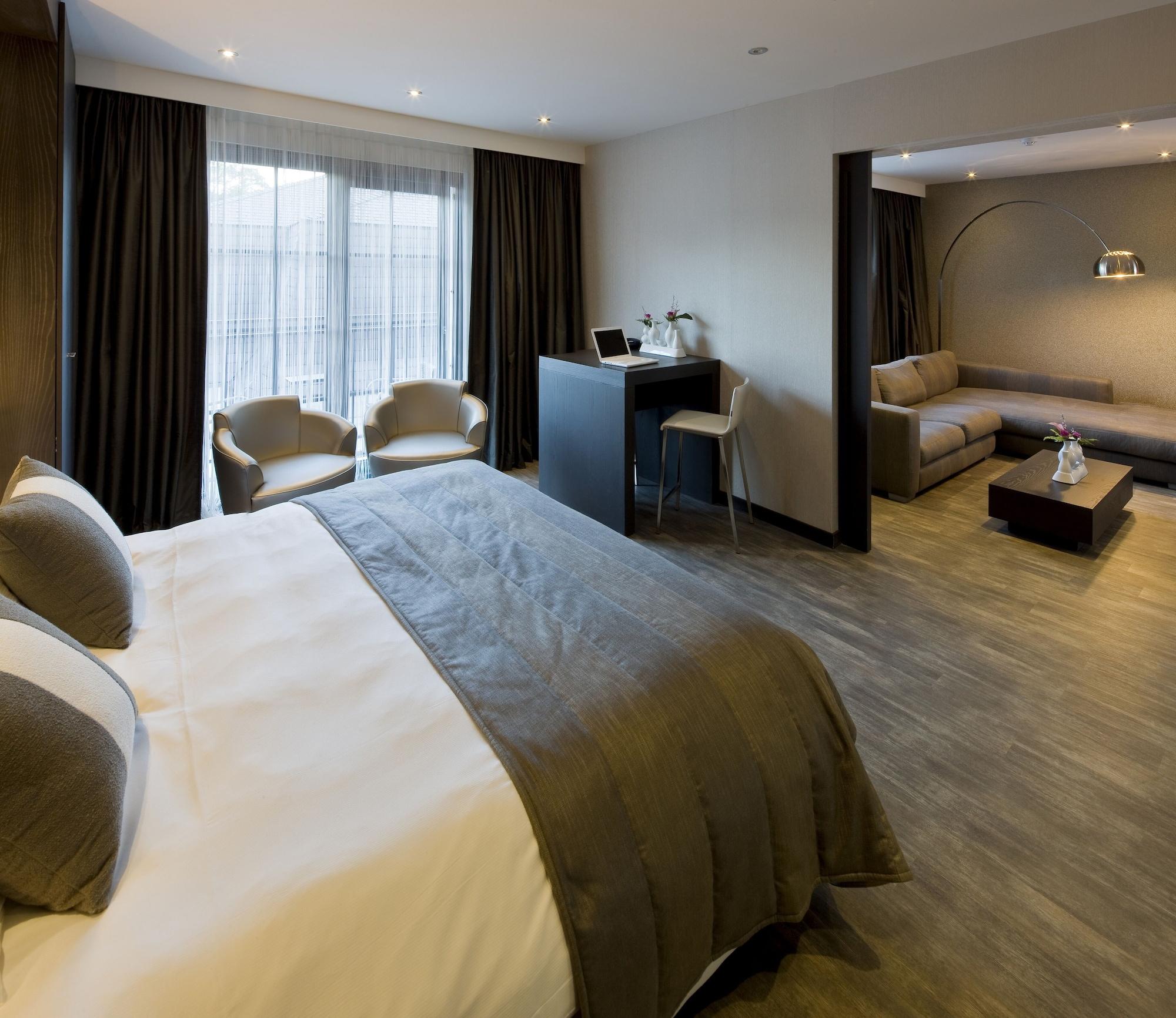 Van Der Valk Hotel Brugge Оосткамп Екстериор снимка