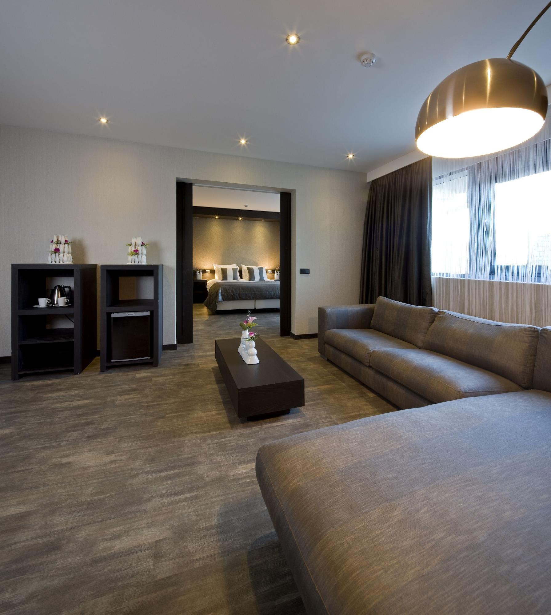 Van Der Valk Hotel Brugge Оосткамп Екстериор снимка