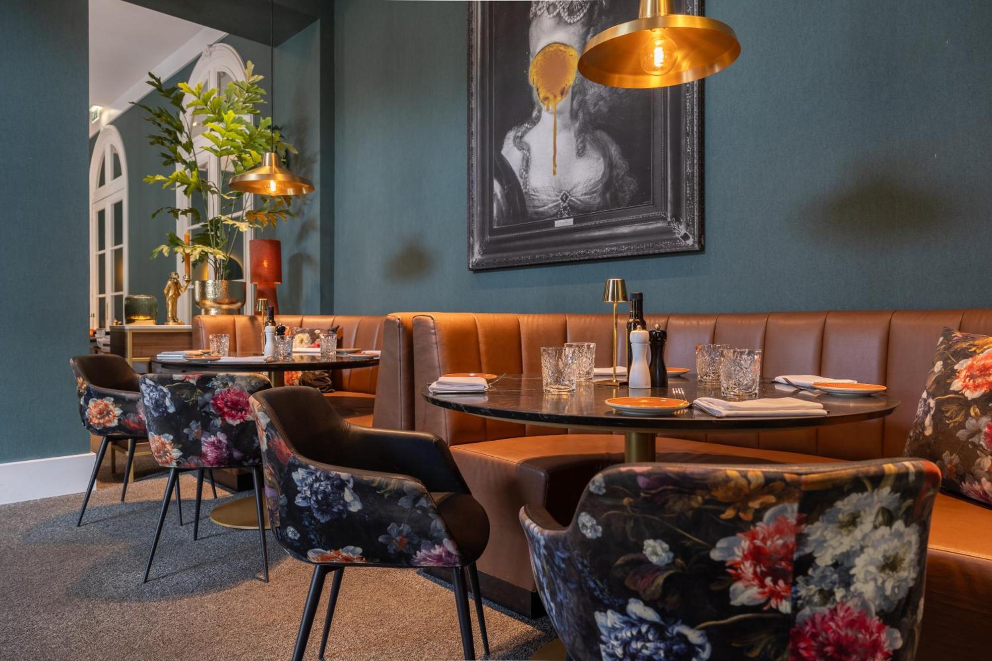 Van Der Valk Hotel Brugge Оосткамп Екстериор снимка