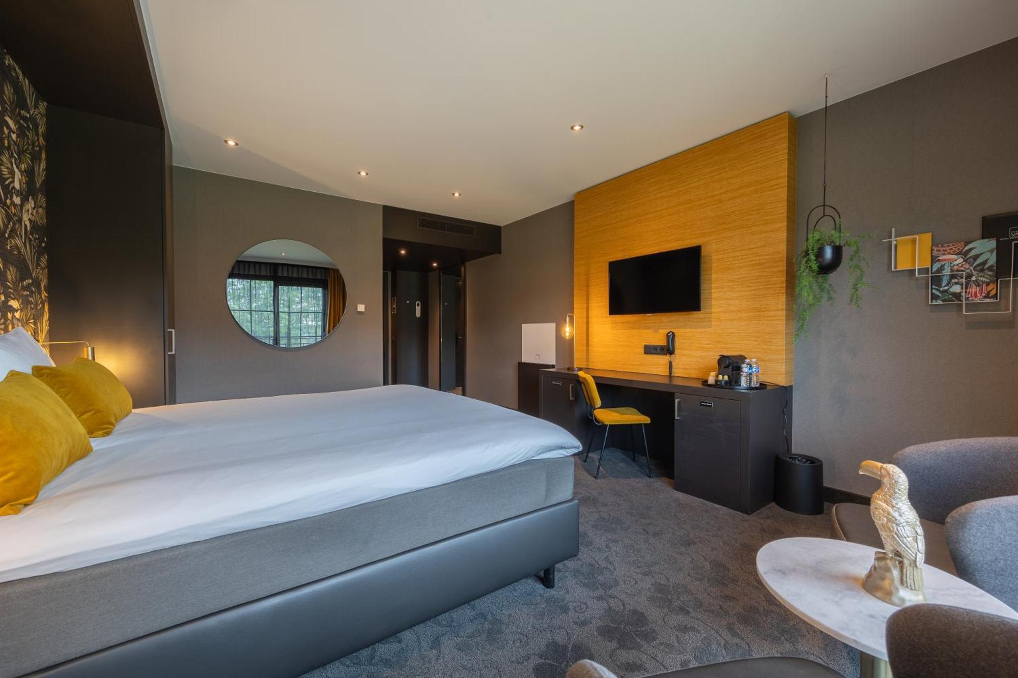 Van Der Valk Hotel Brugge Оосткамп Екстериор снимка