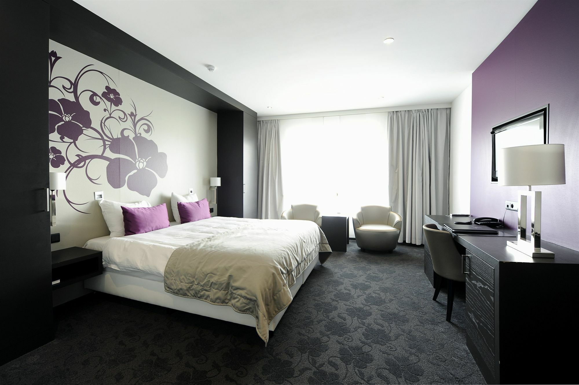Van Der Valk Hotel Brugge Оосткамп Екстериор снимка